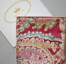 VERA BRADLEY FOR BAEKGAARD  PINWHEEL PINK SILK POCKET SQUARE  NEW  RARE RETIRED