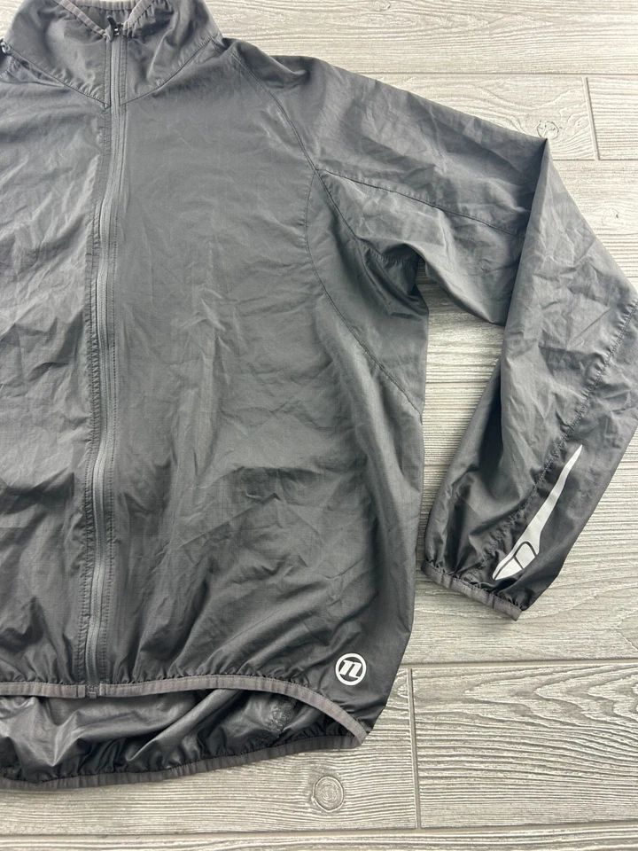 Novara Men’s Jacket Full Zip Cycling Reflective Sz Large Windbreaker Pockets - Image 2 of 4
