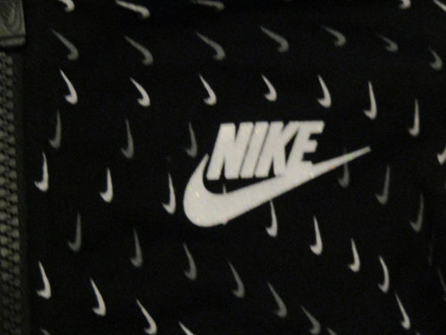 NIKE Girls Black Gray White Logo Jacket Full Zip Size 4 XS 3-4 yrs NWT - Picture 2 of 3