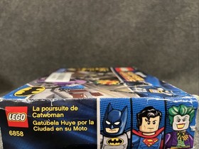 LEGO DC Comics Super Heroes: Catwoman Catcycle City Chase (6858)