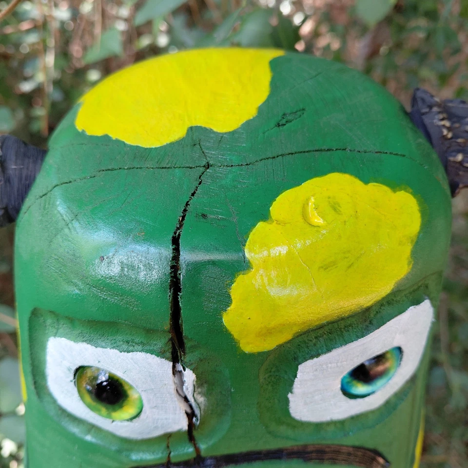 Chainsaw Carving Gemini Monster 19" Tall Green Two Face Grimlin Troll Wood Art - Image 4 of 4