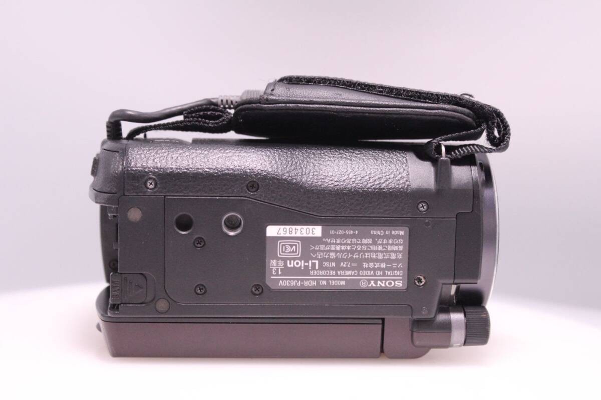 Sony Handycam HDR-PJ630V 12X Optical Zoom 64GB Built-In