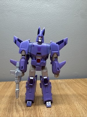 Transformers Kingdom Voyager Cyclonus Action Figure