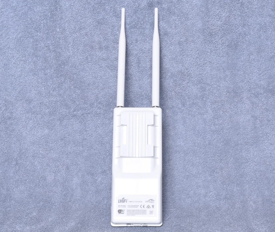 Ubiquiti Networks UniFi AP Outdoor+ Wi-Fi 802.11n Access Point Indoor/outdoor - Image 4 of 4