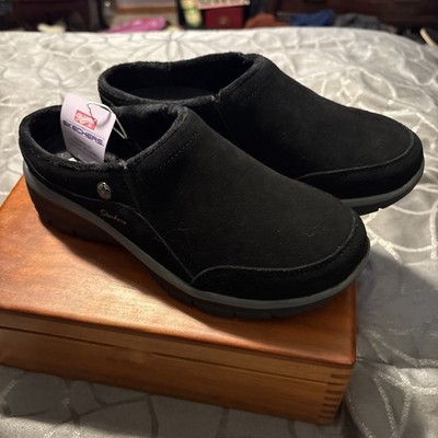 Skechers Easy Going Autumn Sweetheart Studded Suede Clogs 9W Black A208 NWT