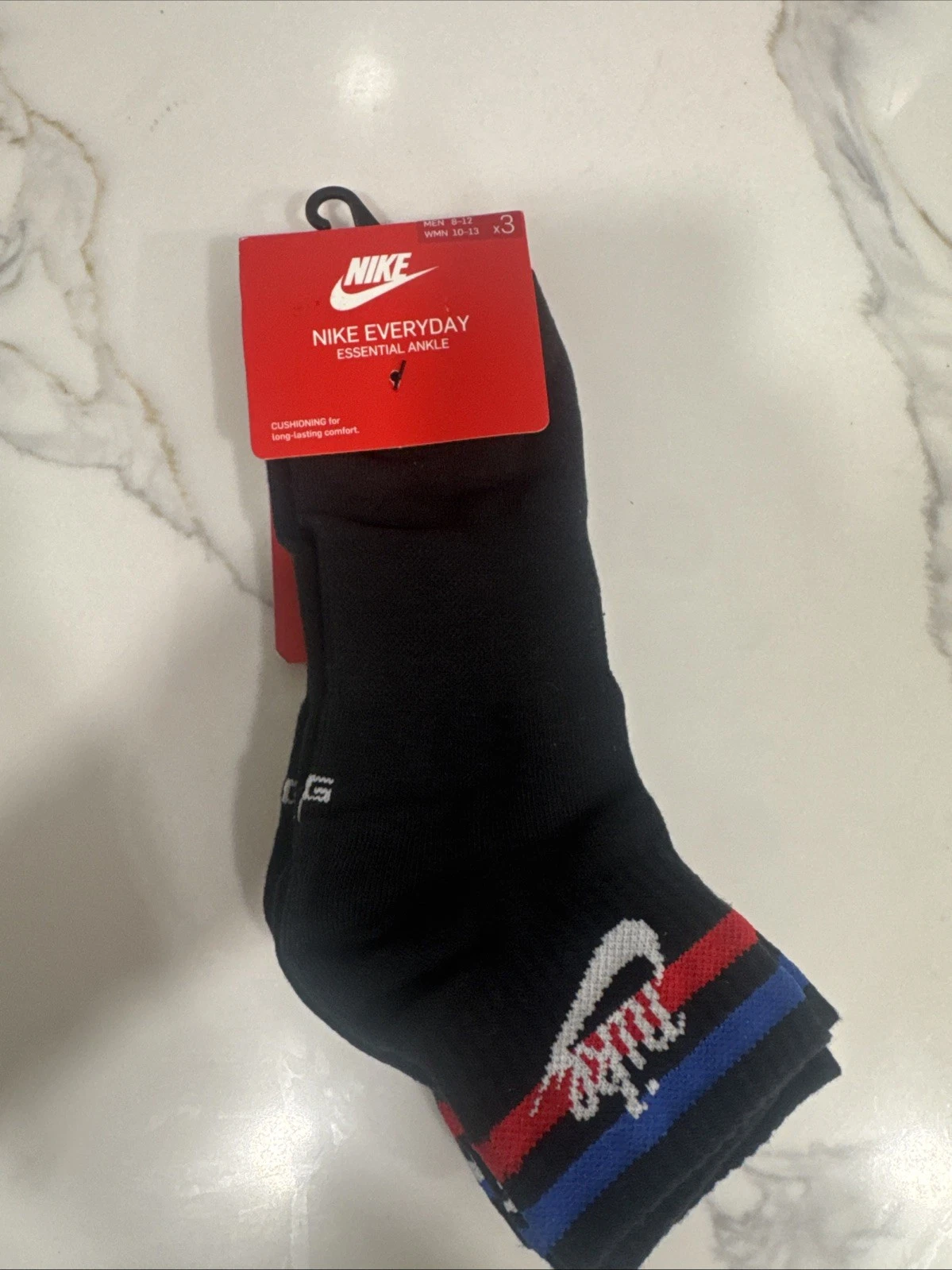 Nike Men's 3-Pack Retro Stripes Everyday Essential Ankle Socks New 8-12 Large
Opens in a new window