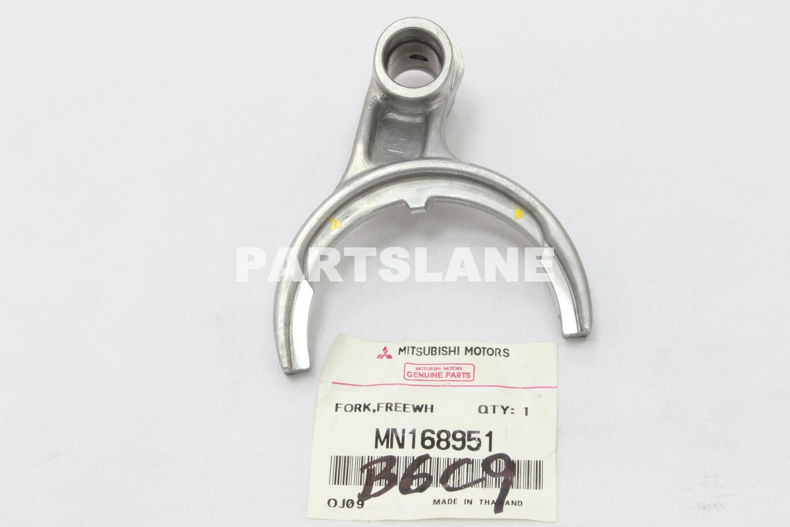 Mitsubishi L200 Pajero Montero Triton OEM Freewheel Clutch Shift  