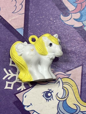 Vintage G1 My Little Pony white Hanging Mommy Charm Hasbro Mlp Secret Keeper