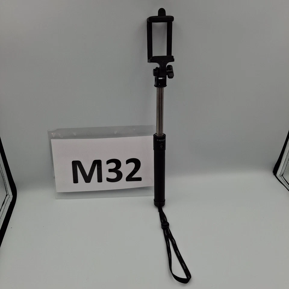 Spigen Selfie Stick Bluetooth USB approx 30" Extended. (refB) - Image 2 of 4