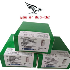 New Schneider XS7-C40FP260 Block Inductive Proximity Switch Sensor Telemecanique