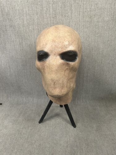 Masque en latex cosplay pour harceleur silencieux homme mince par Ghoulish Productions - Photo 1/5