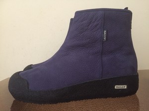 bally guard boots