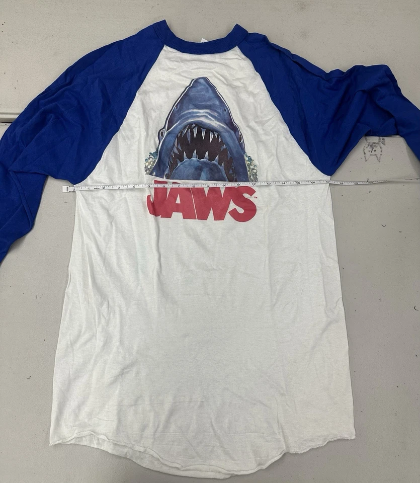 Vintage 1975 JAWS raglan Tshirt 29 X 34 - Image 2 of 3