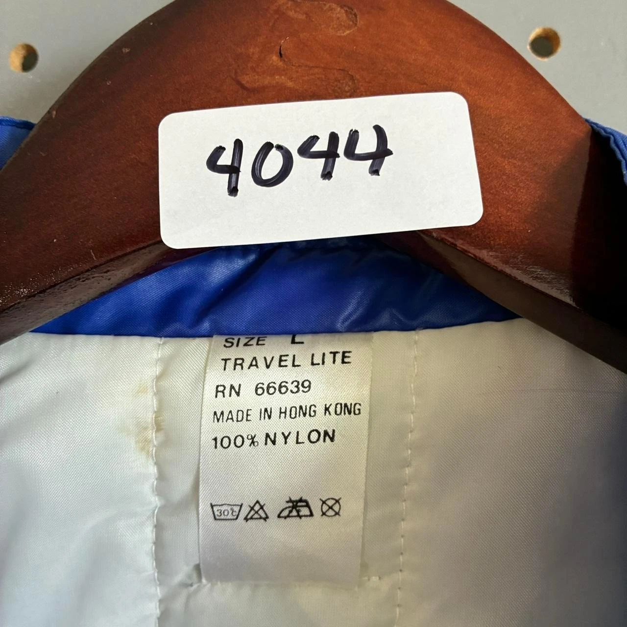 Vintage American Airlines Employee Bomber Jacket Adult Size Large - product detail image 5