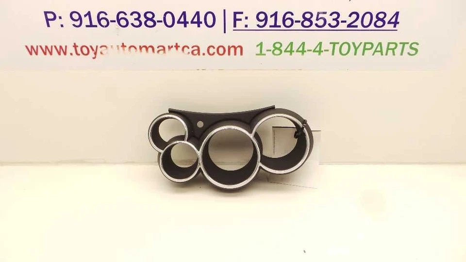 03-08 MONTAJE BISEL RADIO TABLERO TOYOTA MATRIX Foto 2 de 4