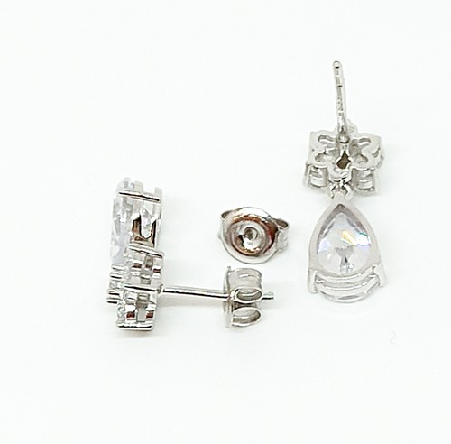 ORECCHINI IN ARGENTO 925 FIORE CON ZIRCONI E GOCCIA CON ZIRCONE A GOCCIA COO0092 - Foto 3 di 6