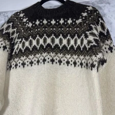 Kunox Scandinavian Women’s Medium Sweater 100% Wool Geometric Grandma Sweater