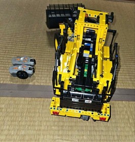 LEGO Technic Volvo L350F Wheel Loader 42030 In 2014 No Box