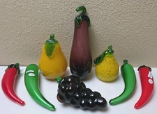 Lot of 8 Vintage Murano Style Hand Blown Glass Fruits  Vegetables