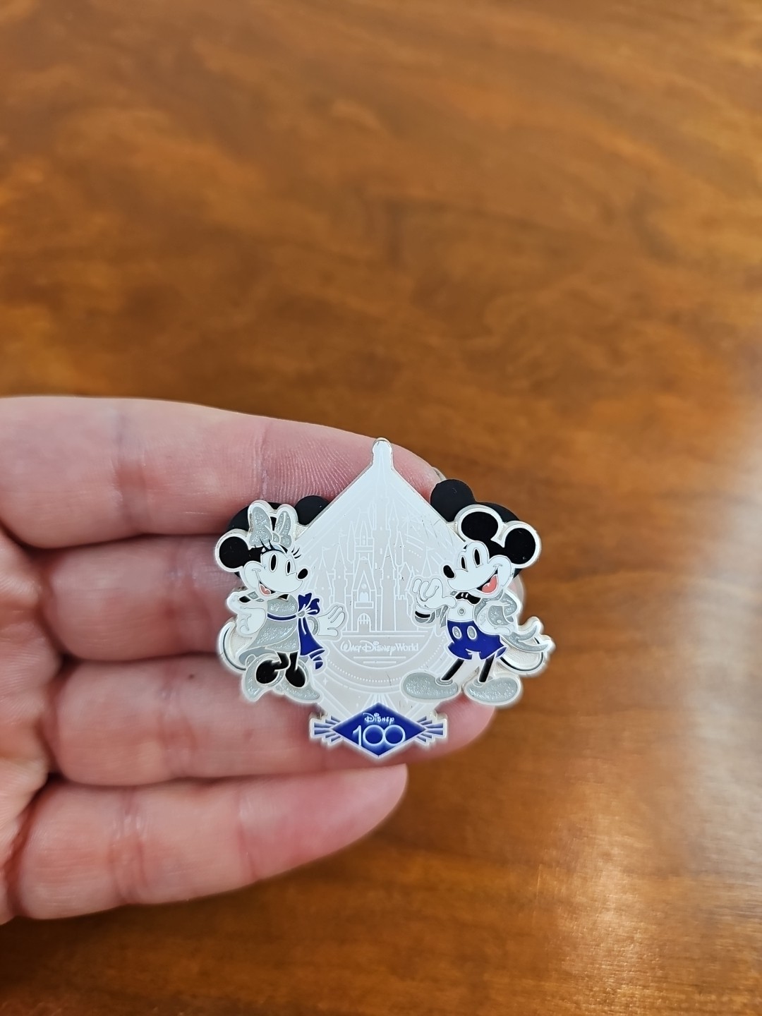 Disney World 100 Years Platinum Minnie Mickey Mouse Pin 2023