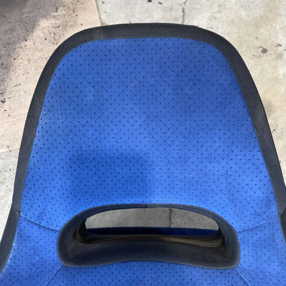 2006 2006 Subaru Impreza Almofada de Assento Superior Frontal Esquerda Azul Fabricante de Equipamento Original - Imagem 2 de 4