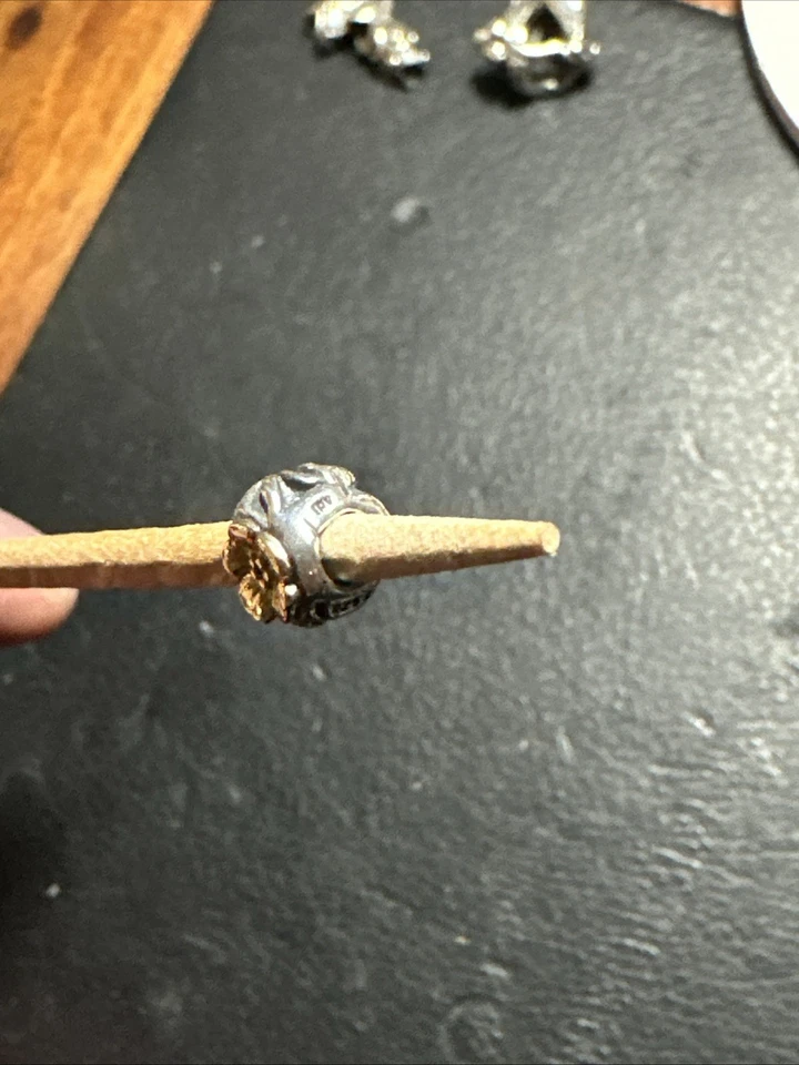 Cuentas de flores Trollbeads plata 925 oro de 18 quilates de Lise Aagaard retiradas Foto 3 de 4