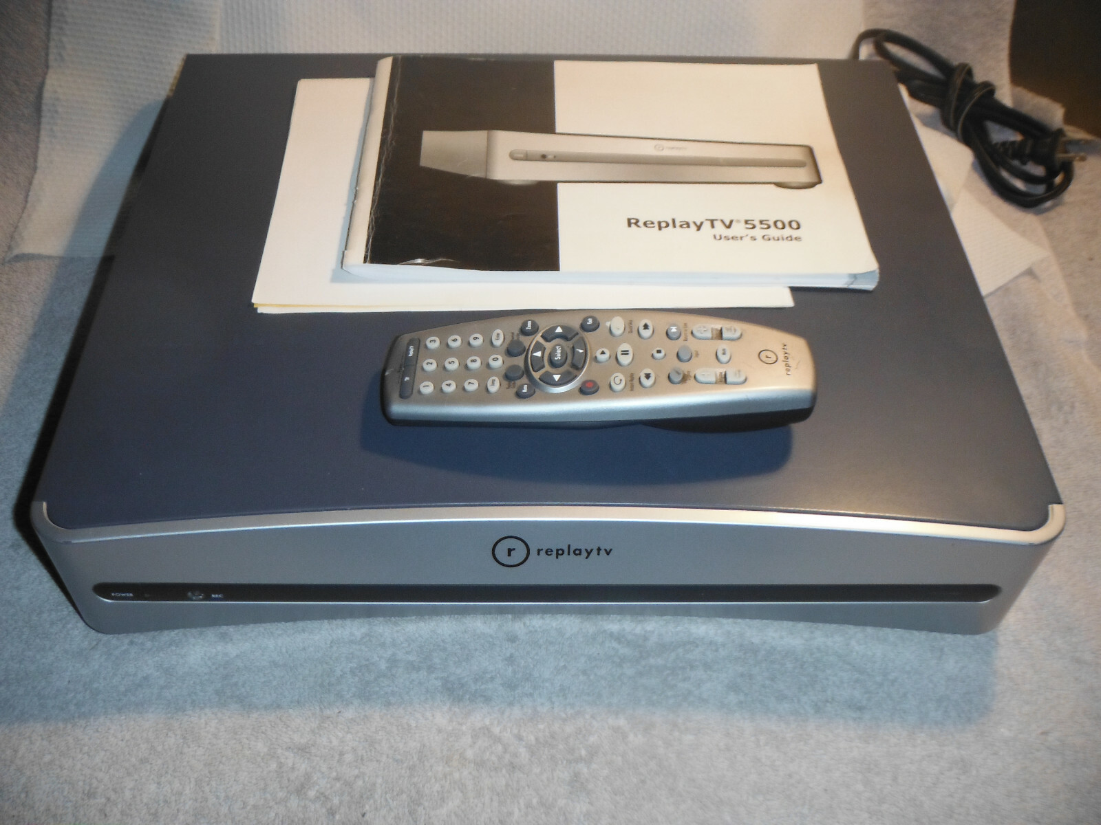 REPLAY TV DIGITAL VIDEO RECORDER MODEL RTV5500 ~NEEDS HARD DRIVE~ FOR PARTS ONLY