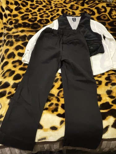 Lot Of 12 Zara, Gap, Calvin Klein Suite, Shirt, Vests, Pants Boys Sz 6-8 Y/O - Picture 6 of 21