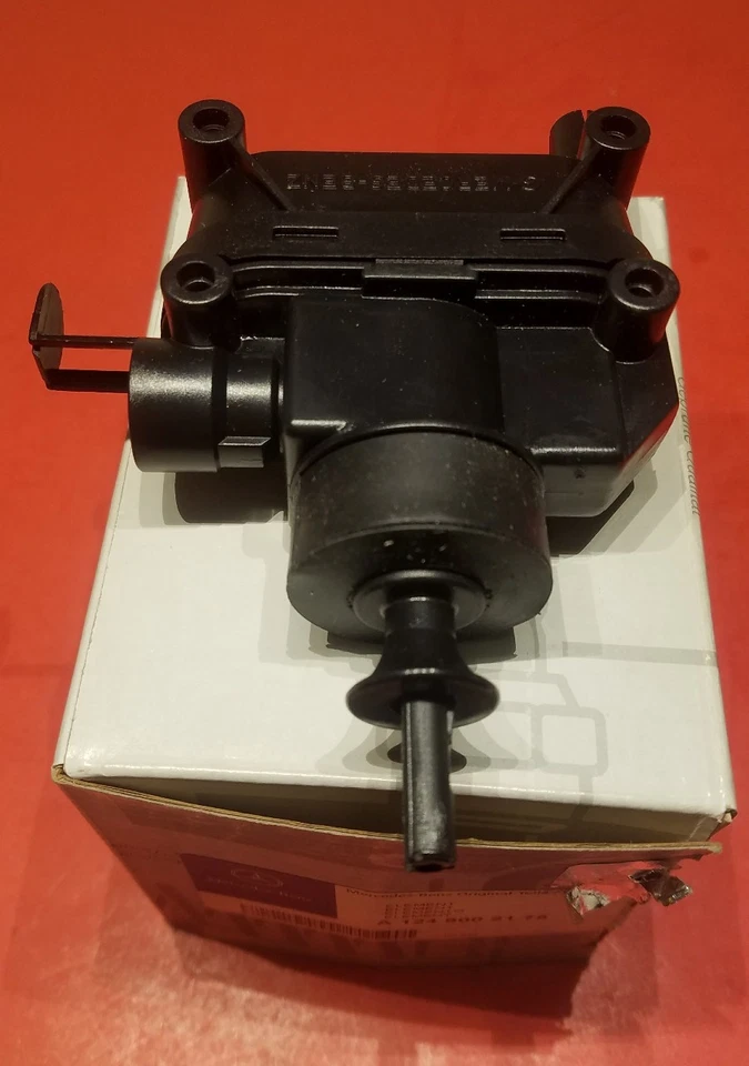 Kit de actuador de vacío de cerradura de puerta Mercedes R107 W124 delantero sl500 sl320 e420 e320 OEM Foto 4 de 4