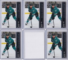 FIVE (5) x CARDS LOT - 2021-22 Upper Deck Young Guns #233 Jeffrey Viel RC