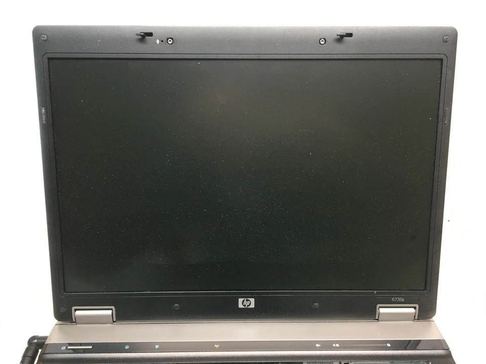 HP Compaq 6735b 15.4" Laptop For Parts/Repair Does not power ON NO Keyboard  JR - Image 2 of 4