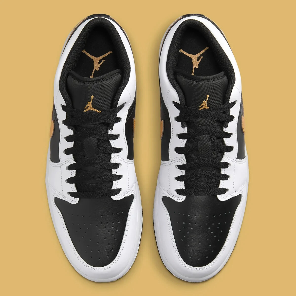 Nike Air Jordan 1 Low Shoes White Metallic Gold Black 553558