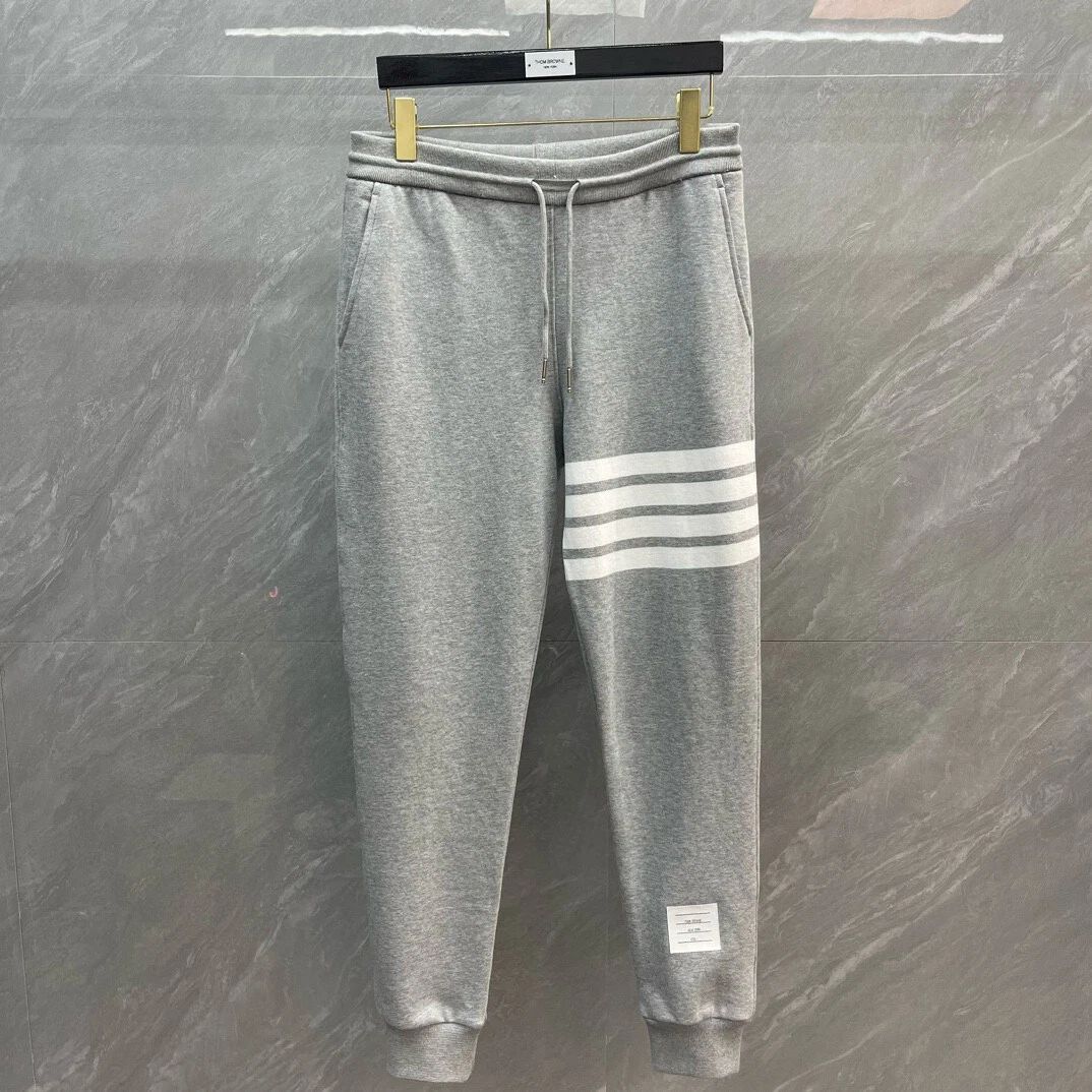 Thom Browne classico quattro barre maniche lunghe girocollo maglione zip cappuccio pantaloni