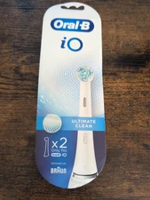 Oral-B iO Series Ultimate Clean Electric Toothbrush Replacement Brush Heads-Whit