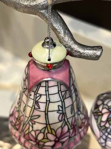 Set of 2 Bradford Editions The Era of Louis Tiffany Heirloom Porcelain Ornaments - Picture 3 of 13