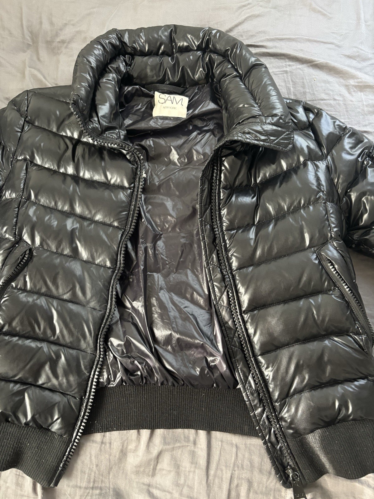 SAM. New York Freestyle Cropped Down Puffer Jacket - Black - Size Large