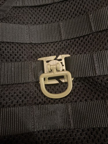 Chaleco Oliva Molle Llave Loop Hangers x 2. Nuevo. 1560. - Imagen 5 de 5