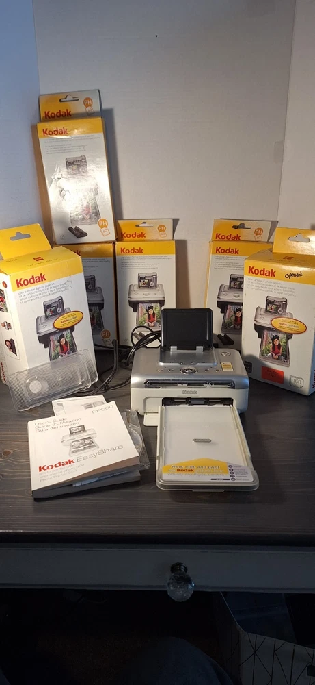 Kodak EasyShare Photo Printer 500 With Color Cartridges And Photo Paper Refills