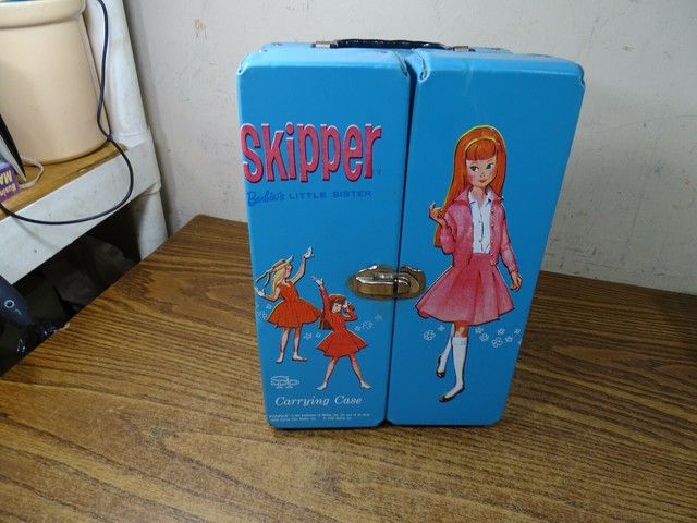 1964 barbie and skipper carrying case