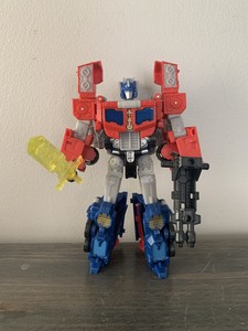 titans return voyager optimus prime