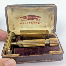 Vintage Gold Tone Aristocrat Safety Razor with Case and Blade Holder