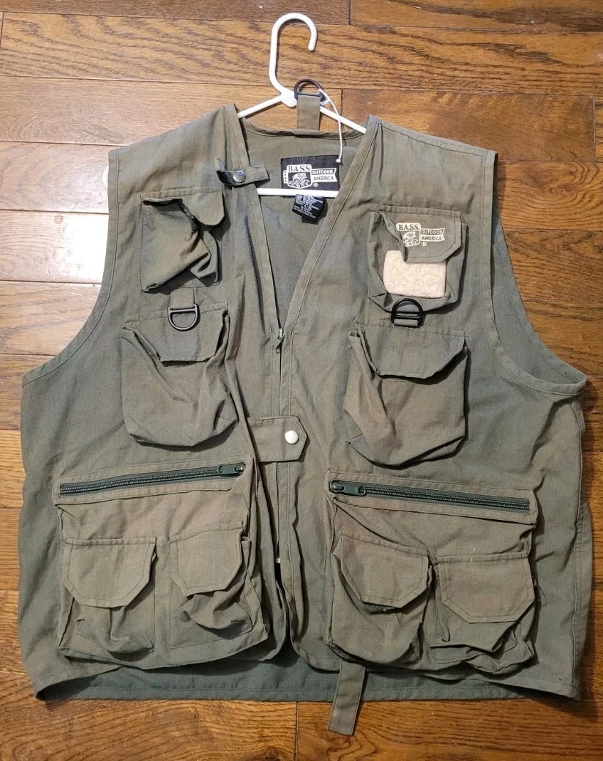 BASS Outdoor America Fishing Vest Green L / XL Cargo Pocket