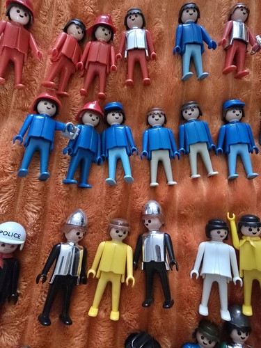 Playmobil Geobra 1970s Huge Lot 58 People 27 Horses Plus MORE!!! - Picture 6 of 15