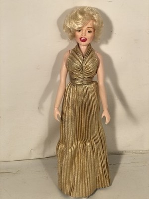Marilyn Monroe Collector Doll No Business Like Show Business Vintage Tristar