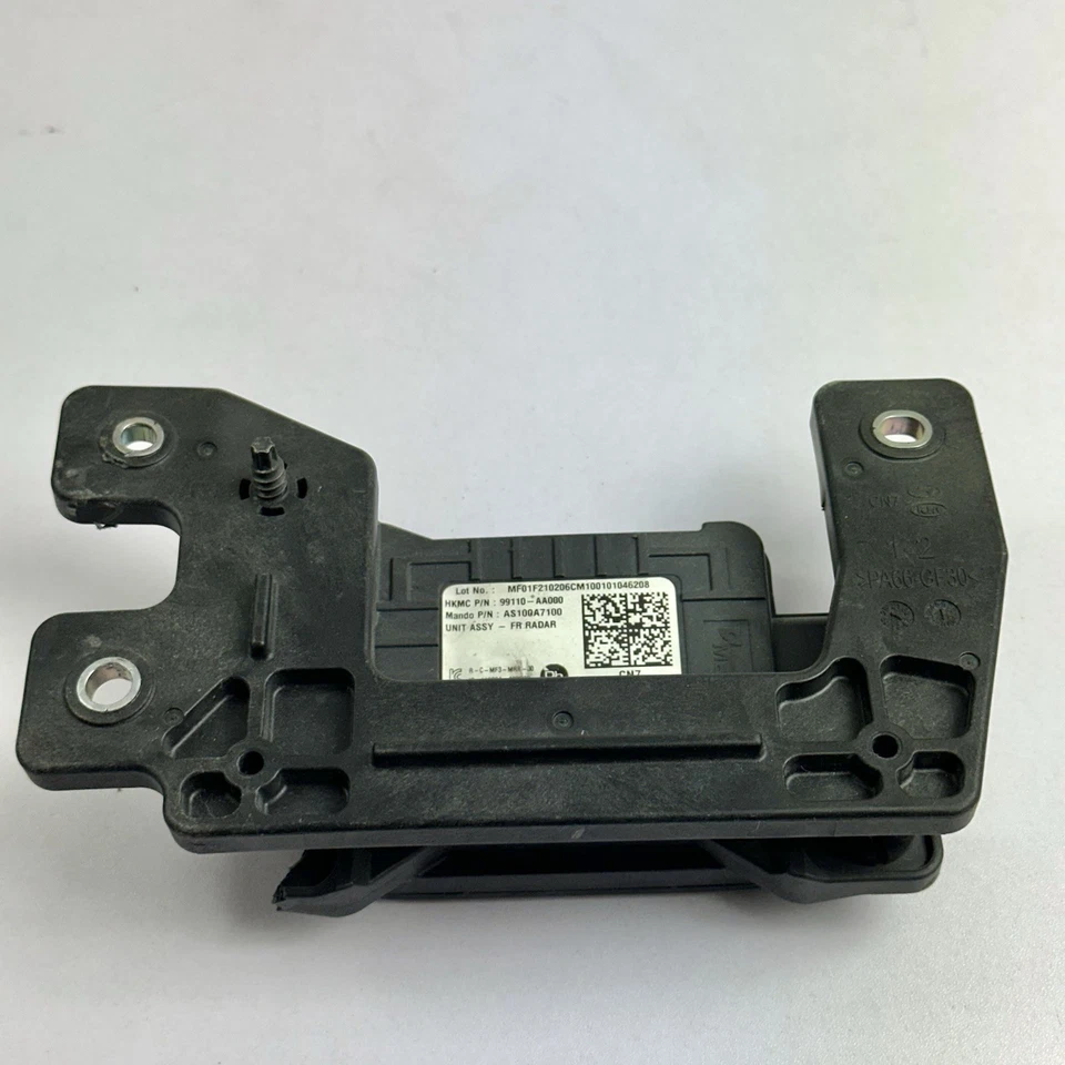 Sensor de radar de crucero adaptativo OEM | 2021-2023 Hyundai Elantra #99110-AA000 Foto 4 de 4