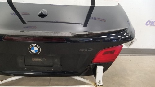 13 BMW M3 E93 CONVERTIBLE REAR TRUNK DECKLID WITH CARBON FIBER SPOILER BLUE - Picture 7 of 12
