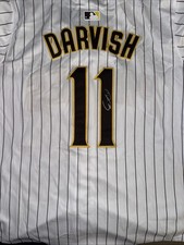 Yu Darvish Baseball Cards and Autograph Memorabilia Guide 36