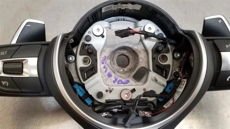 BMW M235I 2016 16 volante cuero negro sin calefacción  Foto 4 de 4