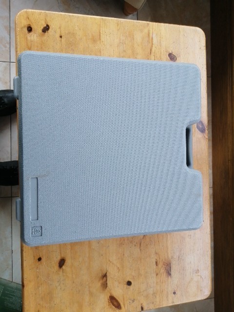 Picture 4 of 12