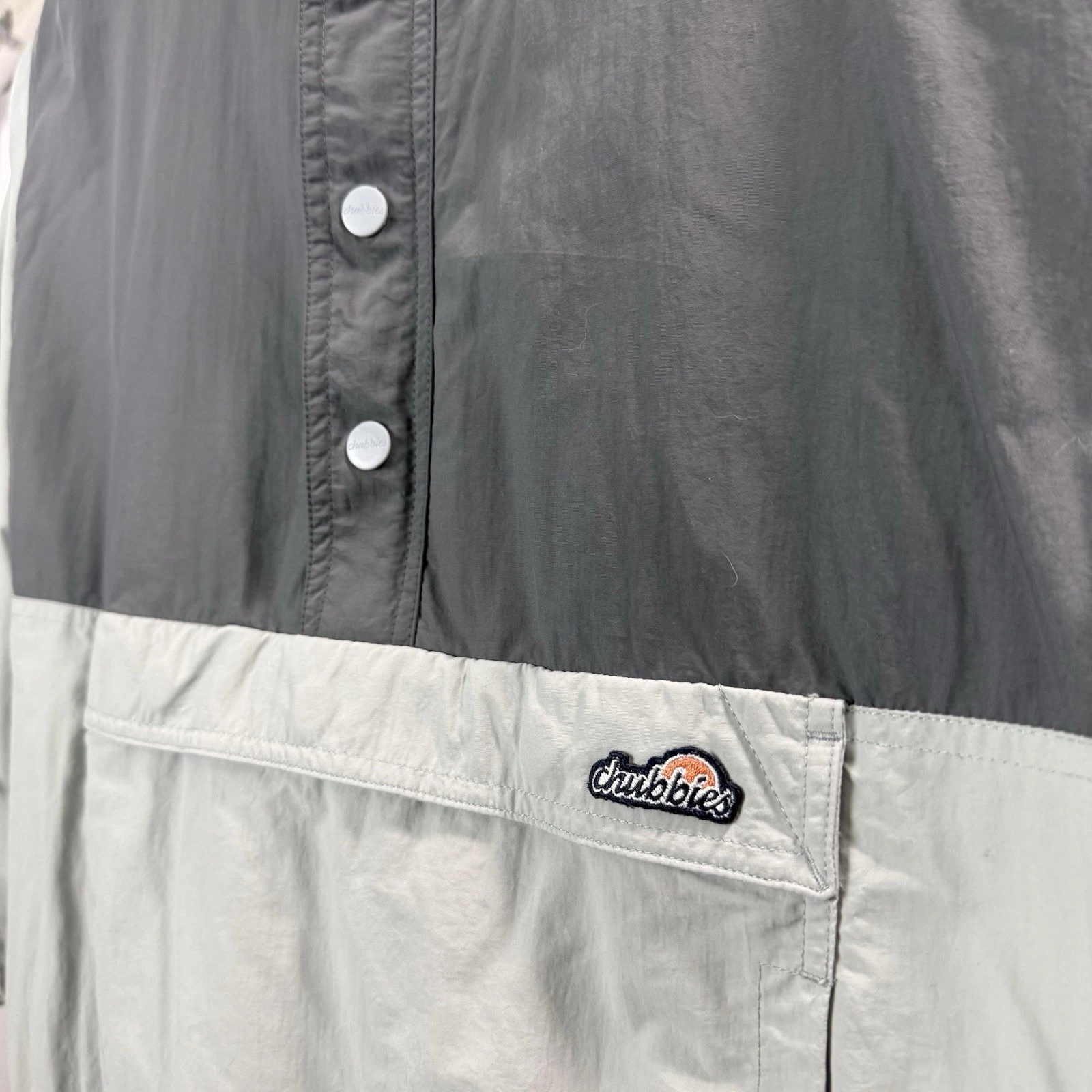 Chubbies Bear Hug Reversible 1/4 Zip Pullover Jacket Mens XL Gray Nylon Fleece - product detail image 4